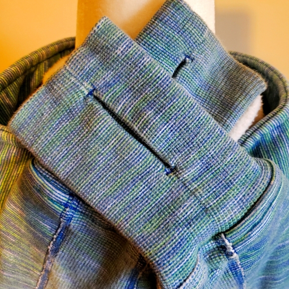 Lululemon Scuba Hoodie - Picture 7 of 9